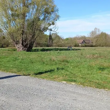 Campsite Emplacement Toile De Tente , Caravane , Car *